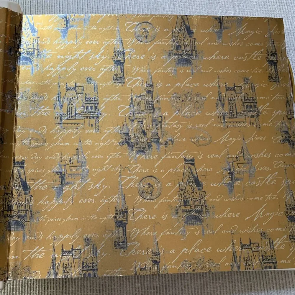 Walt Disney World Cinderella Castle Photo Album 200 4x6 Photos Gold Cream W/Pen
